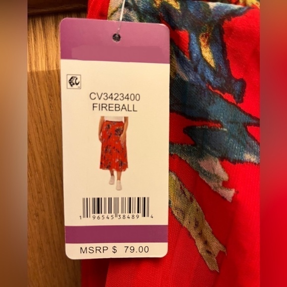 Vince Camuto Red Floral Pleated Midi Skirt - Picture 4 of 7